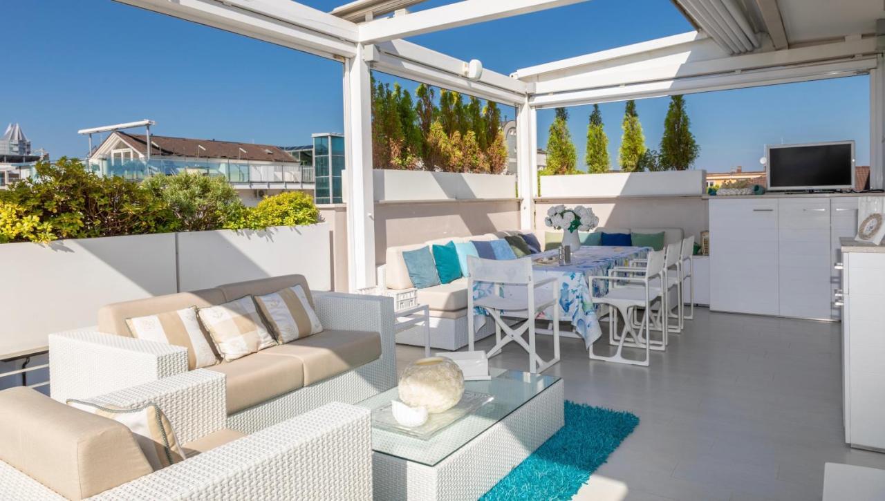 Magnifico appartamento Dominique Jesolo Lido Carraro Immobiliare Esterno foto